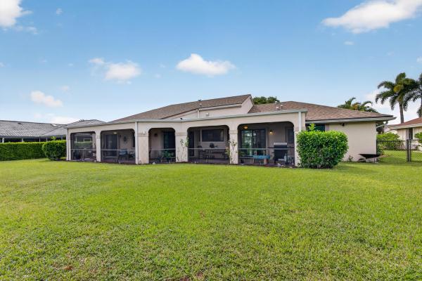 Lynton Circle Of Greenview Shores 2, 1848 Lynton Cir, Wellington, Florida 33414, image 1