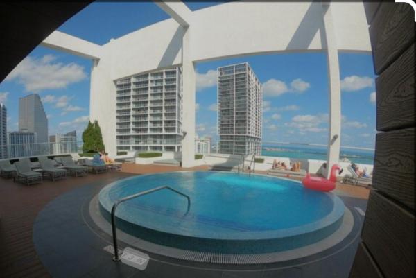 500 Brickell West, 55 SE 6th St #4007, Miami, Florida 33131, image 2