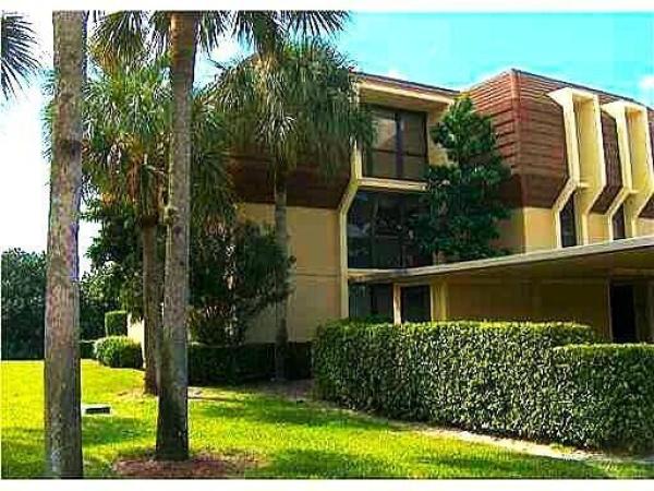 5250 Woodland Lakes Dr #231, Palm Beach Gardens, Florida 33418, image 3