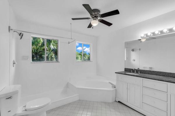 Plum At Boca Pointe, 6813 Via Regina, Boca Raton, Florida 33433, image 2