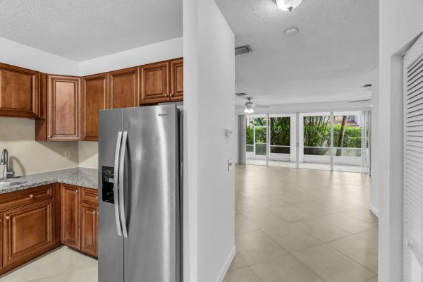 Plum At Boca Pointe, 6813 Via Regina, Boca Raton, Florida 33433, image 3