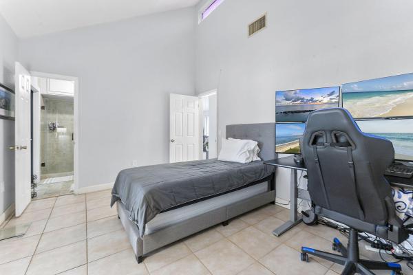 Westview, 400 NW 98th Ave, Pembroke Pines, Florida 33024, image 3