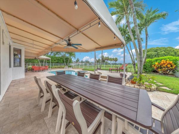 6347 Shadow Tree Ln, Lake Worth, Florida 33463, image 2