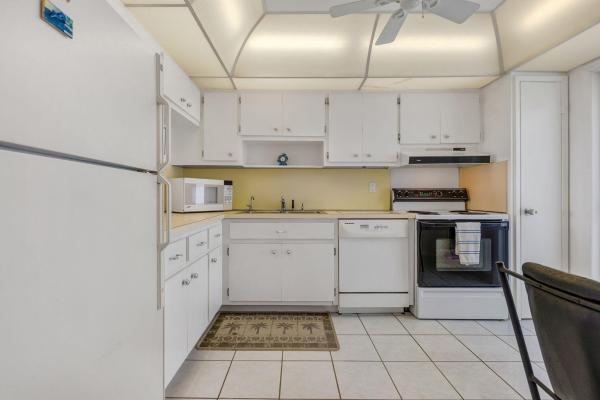 Admiralty Towers Apartments, 750 N Ocean Blvd #1202, Pompano Beach, Florida 33062, image 2