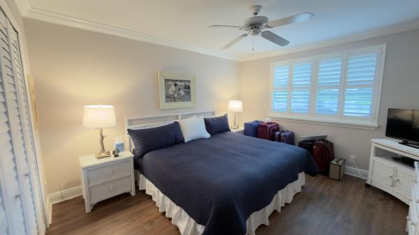 The Townhomes Of Deer Creek, 3152 Deer Creek Lake Shore Dr, Deerfield Beach, Florida 33442, image 2