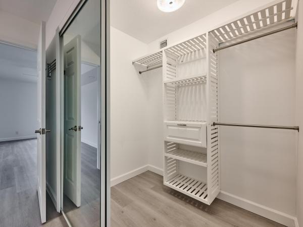 Huntington Pointe, 6193 Pointe Regal Cir #306, Delray Beach, Florida 33484, image 2