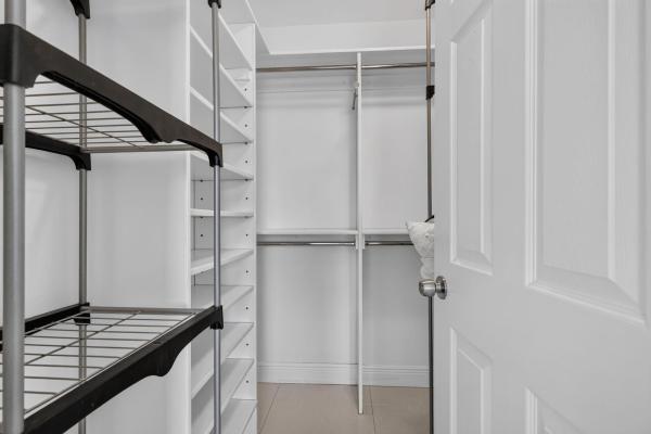 Dorset House, 2500 NE 135th St #C1011, North Miami, Florida 33181, image 3