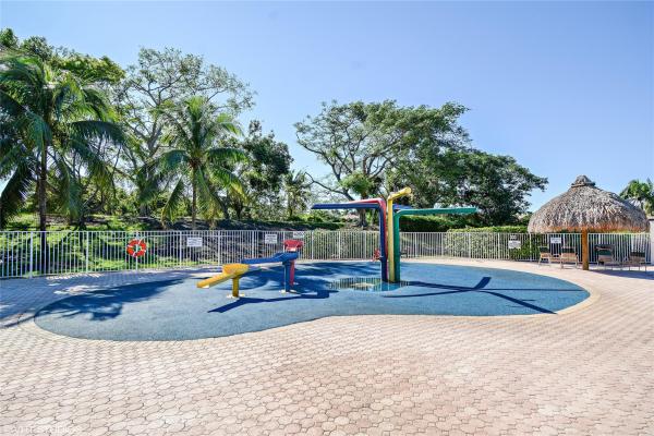 Lake Ridge, 4070 Sanderling Ln, Weston, Florida 33331, image 3