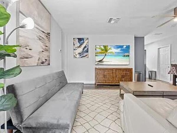 Middle River Terrace, 1208 NE 5th Ave #1-3, Fort Lauderdale, Florida 33304, image 2