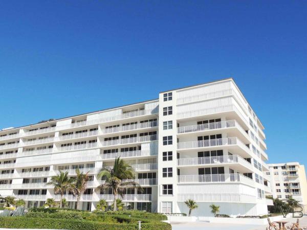 The Barclay, 3546 S Ocean Blvd #822, South Palm Beach, Florida 33480, image 2
