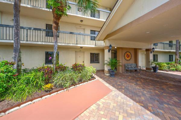 The Marina At The Bluffs, 701 Seafarer Cir #103, Jupiter, Florida 33477, image 2