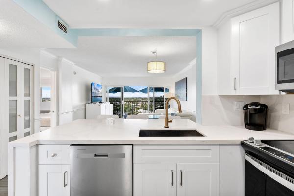 Waterford Point, 801 S Federal Hwy #1004, Pompano Beach, Florida 33062, image 1
