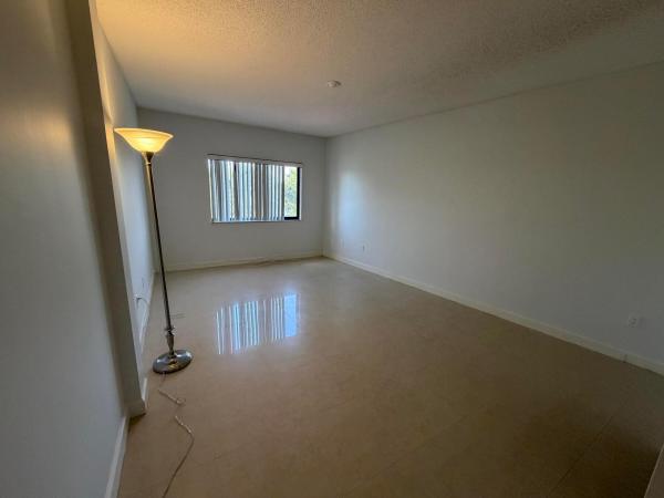 2105 Lavers Cir #403, Delray Beach, Florida 33444, image 1