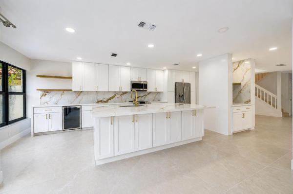 Town Place Club Villas, 21669 Town Place Dr, Boca Raton, Florida 33433, image 1