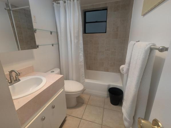Kings Point Imperial, 220 Kings Point Dr #501, Sunny Isles Beach, Florida 33160, image 3