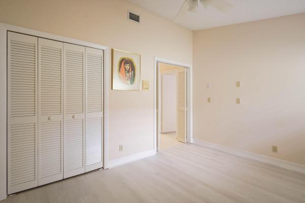 Golf Pointe At Woodmont, 7003 Golf Pointe Cir, Tamarac, Florida 33321, image 3