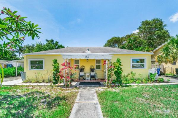 Lakeside Point, 124 Mayfield Rd, Lantana, Florida 33462, image 1