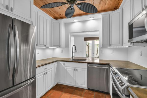 Boca Golfview, 770 E Camino Real #0040, Boca Raton, Florida 33432, image 3
