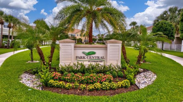 Park Central At Cypress Key, 91 Palm Ln, Royal Palm Beach, Florida 33411, image 2