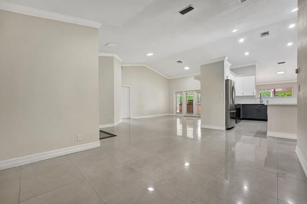 North Springs, 10080 NW 53rd Ct, Coral Springs, Florida 33076, image 2
