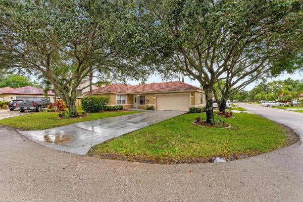Wellington Downs, 12230 Dartmoor Dr, Wellington, Florida 33414, image 1