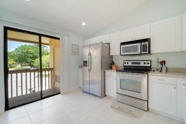 Sheffield Woods At Wellington, 13095 Belhaven Ct #11, Wellington, Florida 33414, image 3