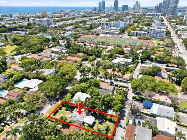 Avery House, 1324 Lenox Ave, Miami Beach, Florida 33139, image 2