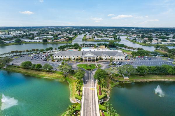 160 Plymouth V, West Palm Beach, Florida 33417, image 1