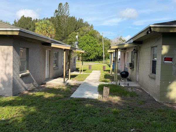 Fort Pierce Residential, 436 N 15th St, Fort Pierce, Florida 34950, image 1