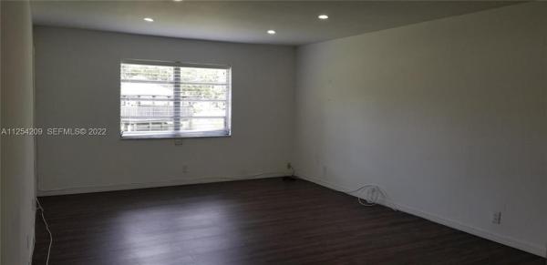 Oak Hills, 5170 SW 40th Ave #8E, Dania Beach, Florida 33314, image 3