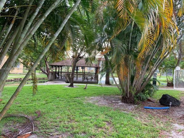 Oak Hills, 5170 SW 40th Ave #8E, Dania Beach, Florida 33314, image 1