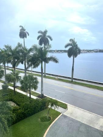 Viking Arms, 1527 S Flagler Dr DRIVE #313F, West Palm Beach, Florida 33401, image 2