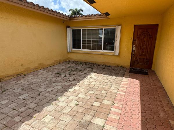 Rainbow Lakes, 2180 NW 93rd Ave, Pembroke Pines, Florida 33024, image 1
