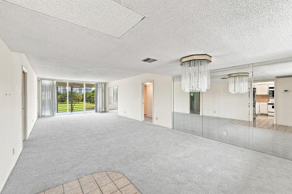 Oaks Lane At Palm-Aire, 555 Oaks Ln #303, Pompano Beach, Florida 33069, image 3