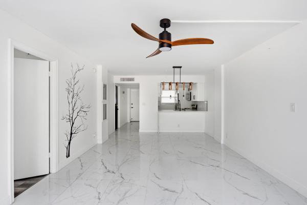 Royal Park, 118 Royal Park Dr #1B, Oakland Park, Florida 33309, image 3