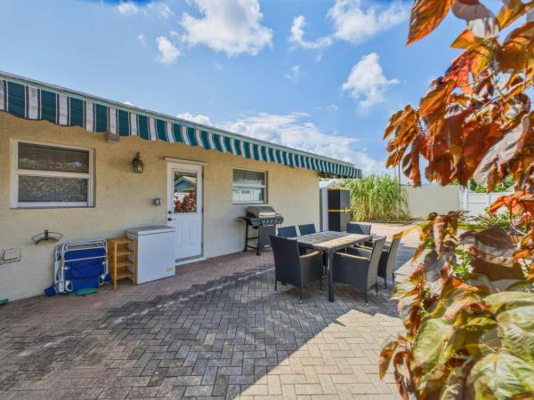 Pompano Waterway Estates, 5120 NE 22nd Ave, Lighthouse Point, Florida 33064, image 2