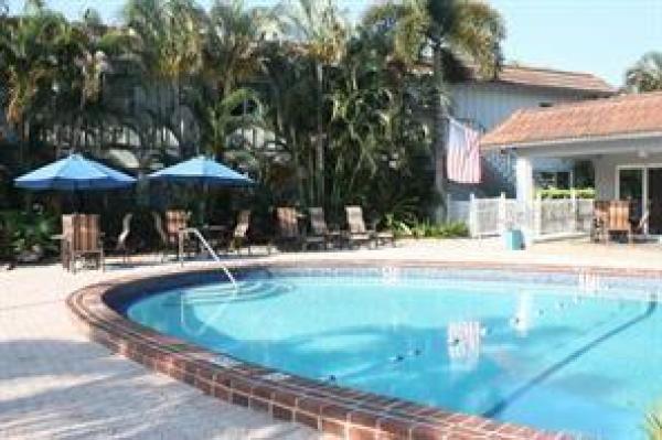 Oakland Grove Village, 659 W Oakland Park Blvd #108C, Oakland Park, Florida 33311, image 1