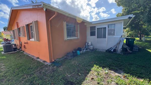 Mainlands Of Tamarac Lakes, 4511 NW 45th Ct, Tamarac, Florida 33319, image 1