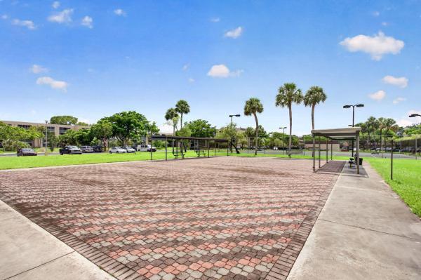 Cypress Chase North, 3301 NW 47th Ter #308, Lauderdale Lakes, Florida 33319, image 1