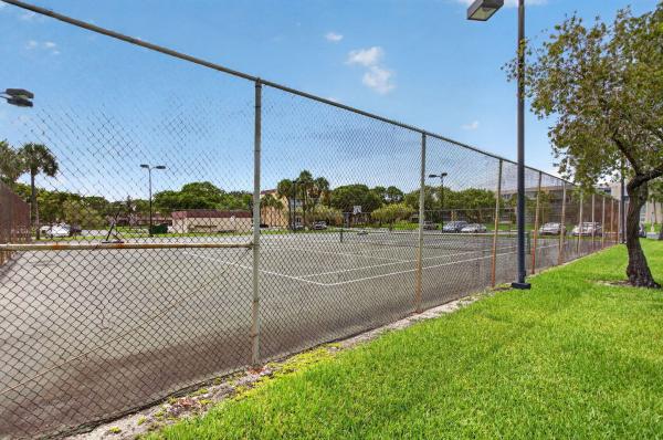 Cypress Chase North, 3301 NW 47th Ter #308, Lauderdale Lakes, Florida 33319, image 1