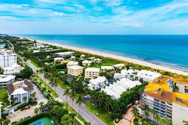 Villas Of Ocean Crest, 2115 S Ocean Blvd #14, Delray Beach, Florida 33483, image 1