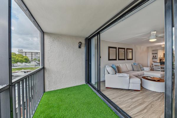 Boca Bayou, 4 Royal Palm Way #3020, Boca Raton, Florida 33432, image 3