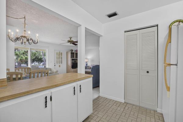 3625 La Aires Ct #C-2, Greenacres, Florida 33463, image 3