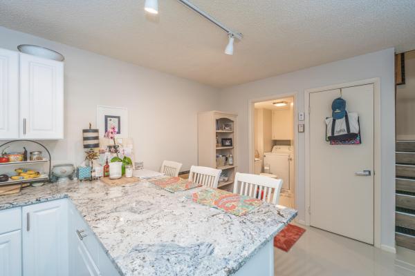 Glenwood Townhomes, 1314 13th Ter, Palm Beach Gardens, Florida 33418, image 3