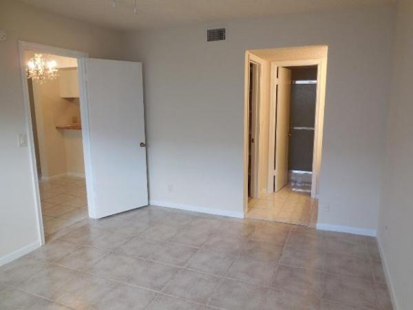 Forest Park South, 8393 Royal Palm Blvd #102, Coral Springs, Florida 33065, image 3