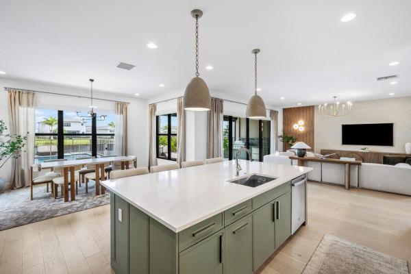 8323 Essex Country Club Dr, Boca Raton, Florida 33434, image 3