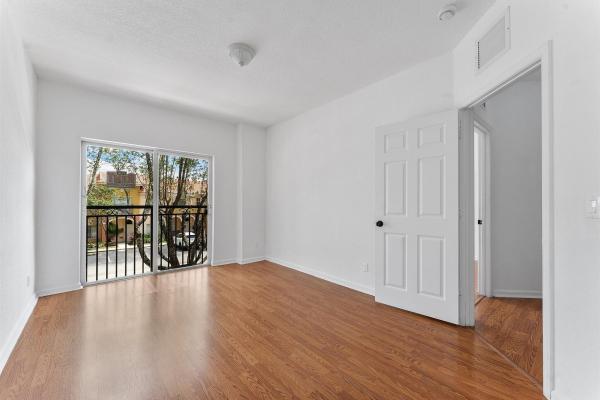 Santa Catalina Townhomes, 1407 S Santa Catalina Cir, North Lauderdale, Florida 33068, image 1