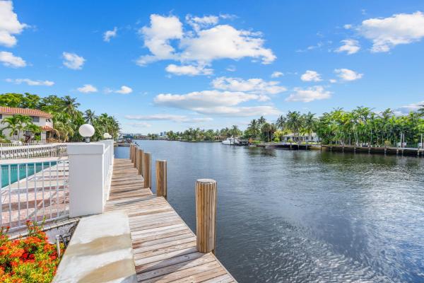 Rivers Bend, 1839 Middle River Dr #501, Fort Lauderdale, Florida 33305, image 3