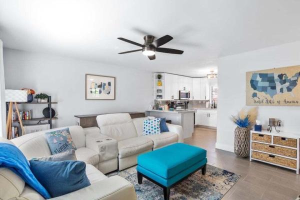Jefferson Terminals Townhouses, 2013 Wilkins Ave, West Palm Beach, Florida 33401, image 3