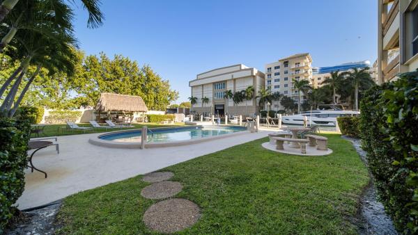 The Caravel, 1700 SE 15th St #302, Fort Lauderdale, Florida 33316, image 2